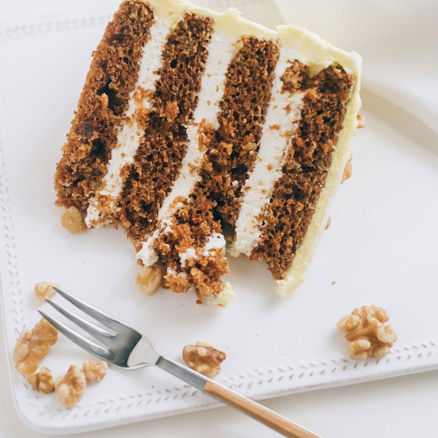 Walnut Cake (Charmaghzi Cake)