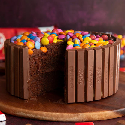 KitKat Cake